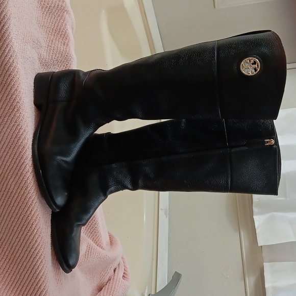 TORY BURCH Black Leather Boots Size 8 1/2M - Picture 3 of 10